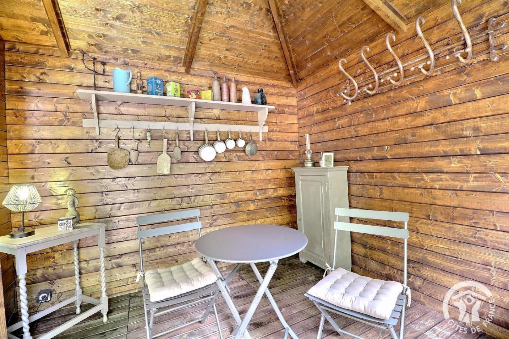 La Gentilhommiere Bed & Breakfast La Bazouges-du-Desert Exterior photo