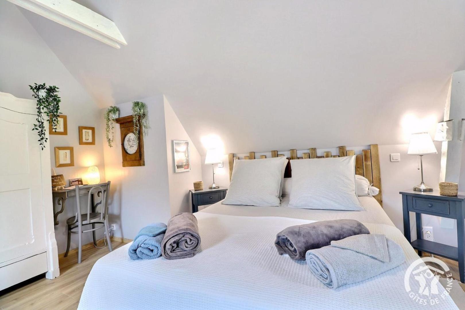 La Gentilhommiere Bed & Breakfast La Bazouges-du-Desert Exterior photo